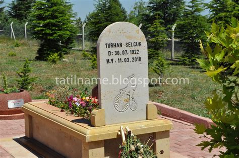 Hacıbektaş mezarlığı